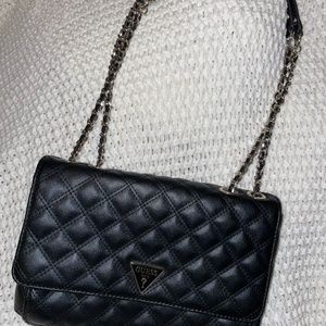 Guess Shoulder bag